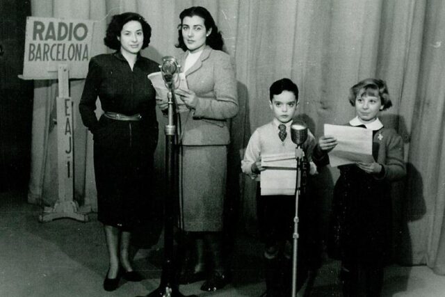 El Consultorio de Elena Francis. La radio femenina en España 1950.