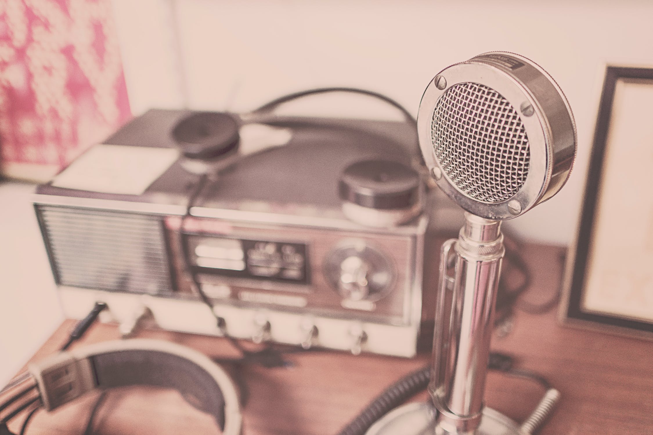 Cómo grabar audio profesional en casa. Grabar voz profesional, trucos y consejos para grabar voz en estudio